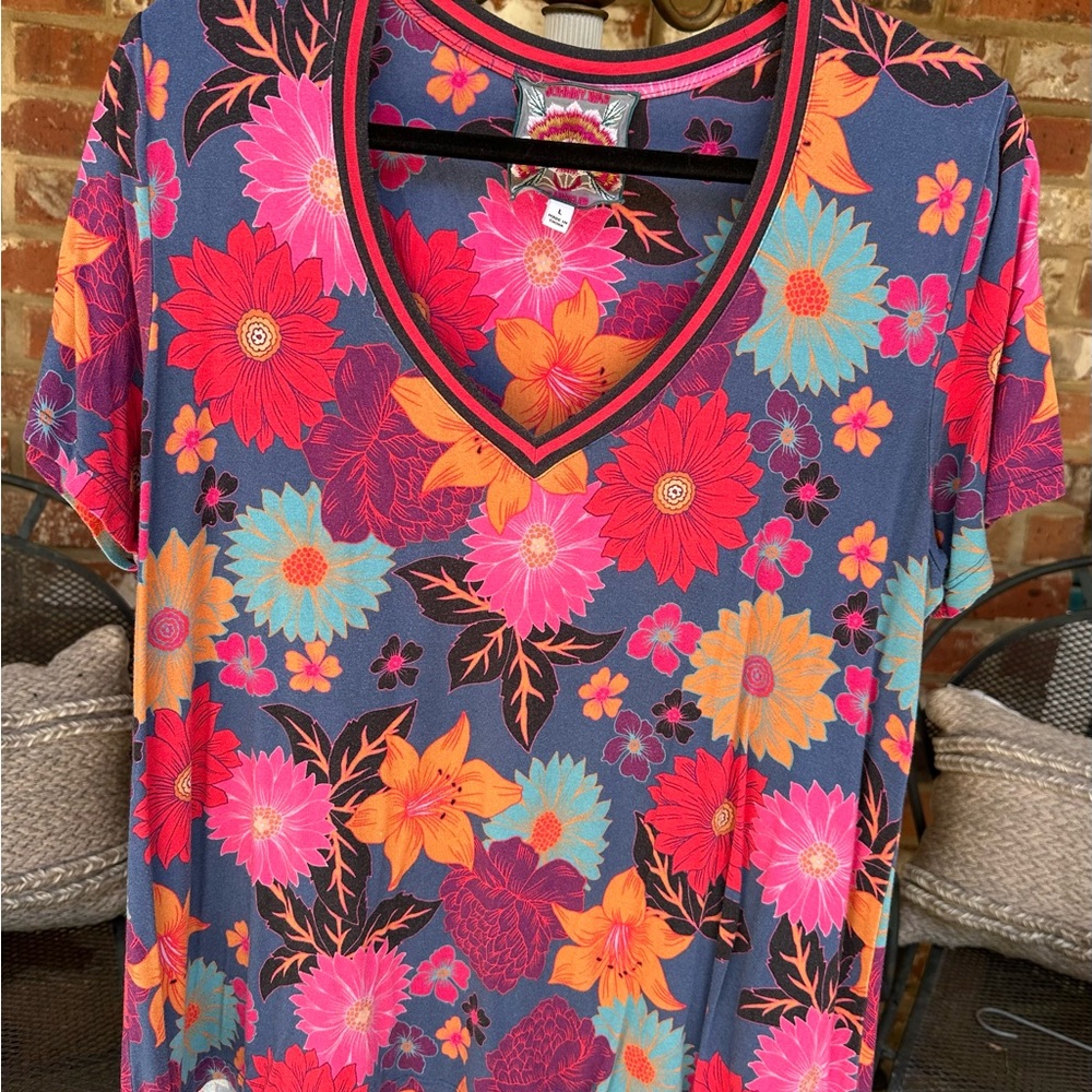 Johnny Was Multicolor Floral Short Sleeve Tee